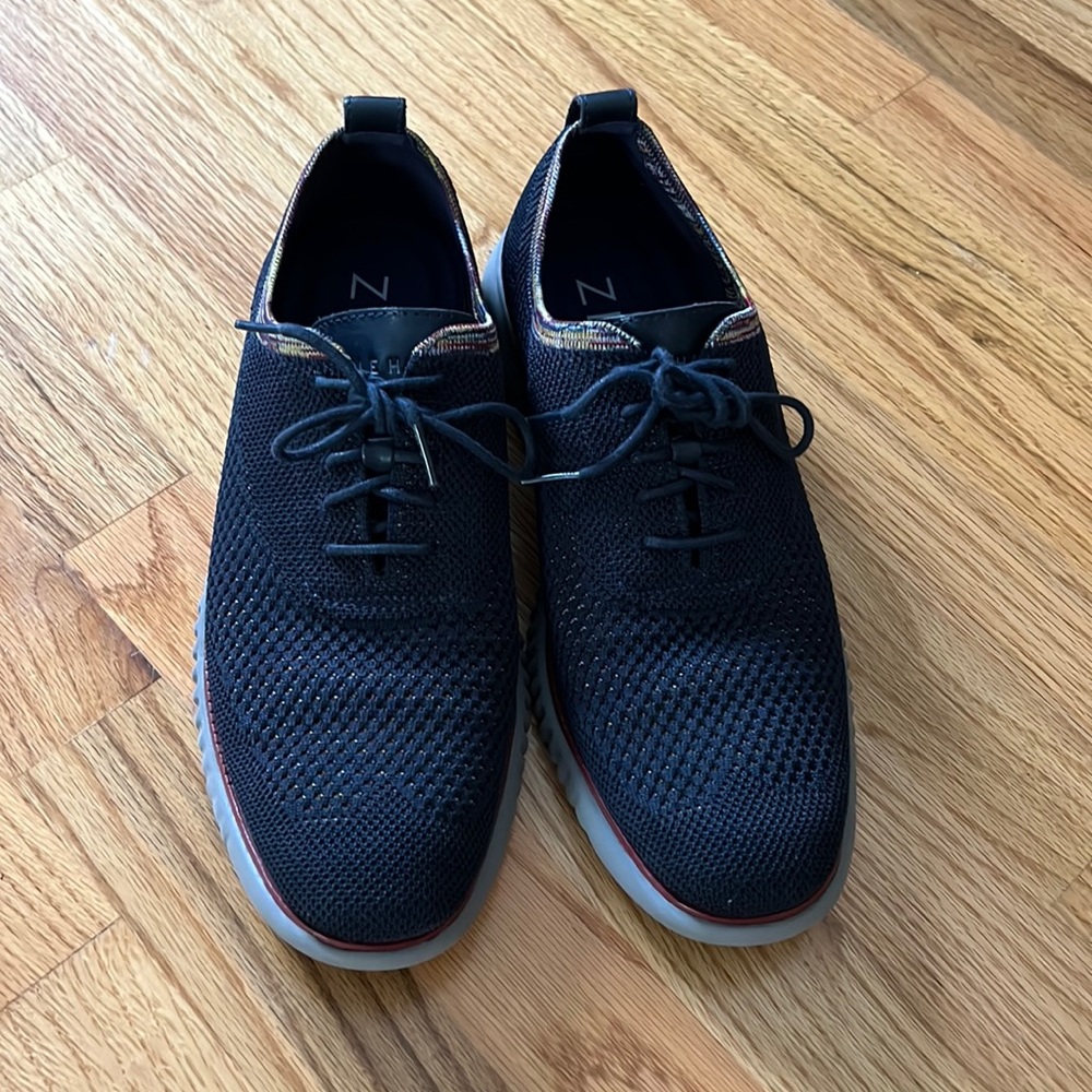Cole Haan ZeroGrand Stitch - Navy, size 10